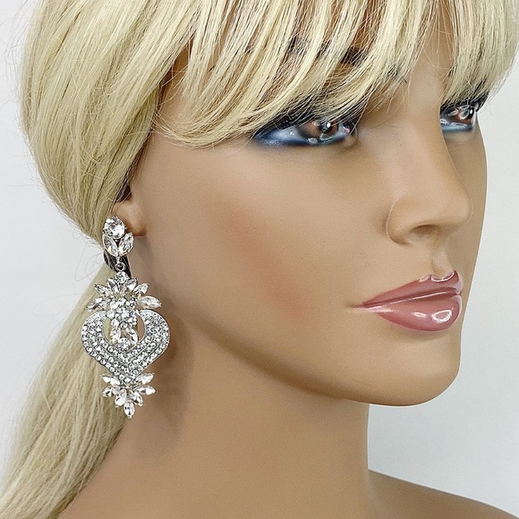 BACK IN STOCK Stunning 3.5" Crystal Chandelier Earrings - Picture 5 of 9